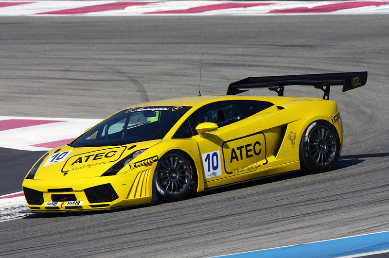 Illustration for article titled 2009 FIA GT Racers Trot Out For Spring Testing In France